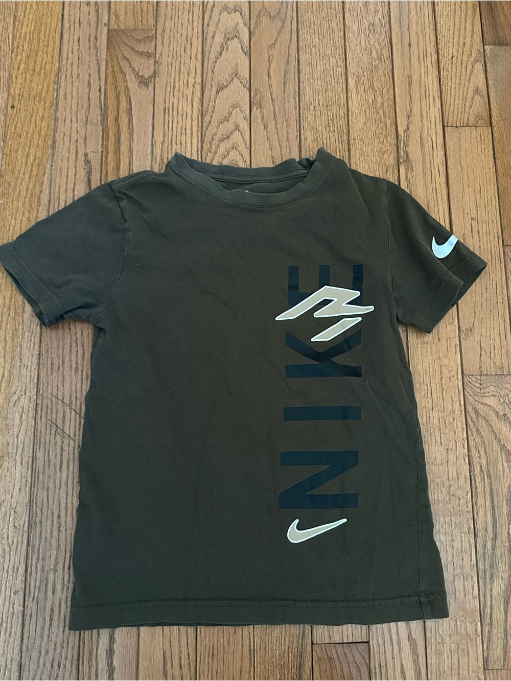 Nike 3 Brand Russel Wilson Kids' Olive Green Graphic Short-Sleeve Tee size S
